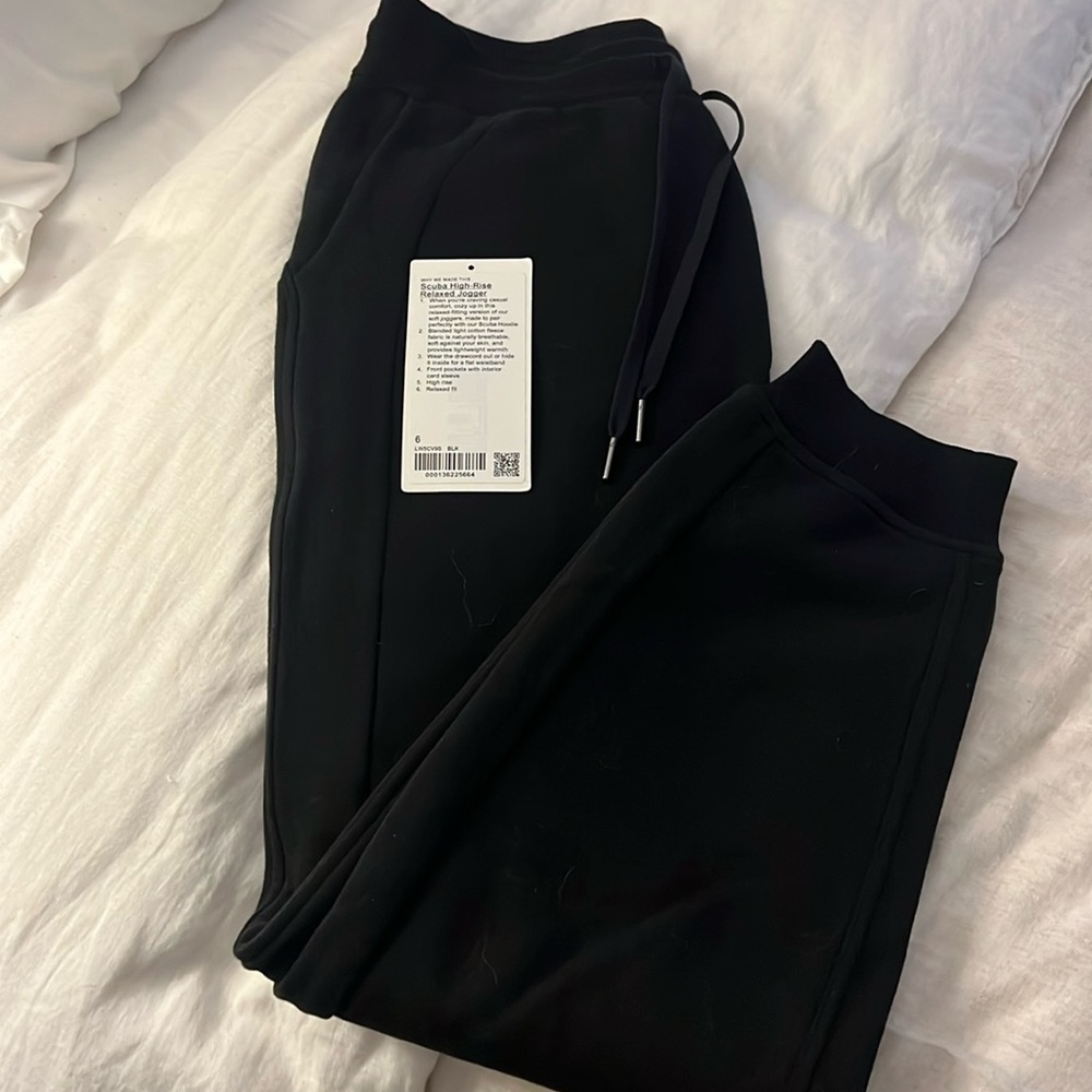 Lululemon Scuba High-Rise Relaxed Jogger